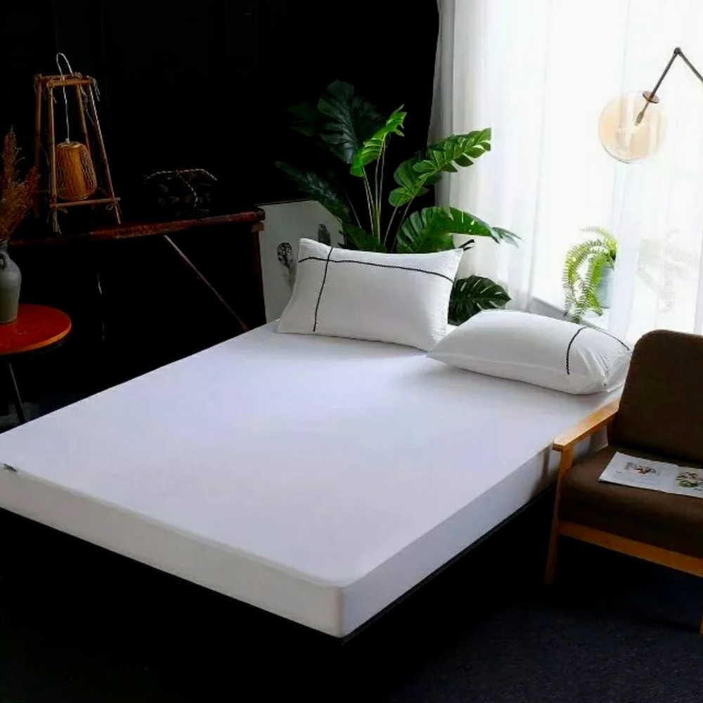 Made by design Twin Waterproof Mattress Protector